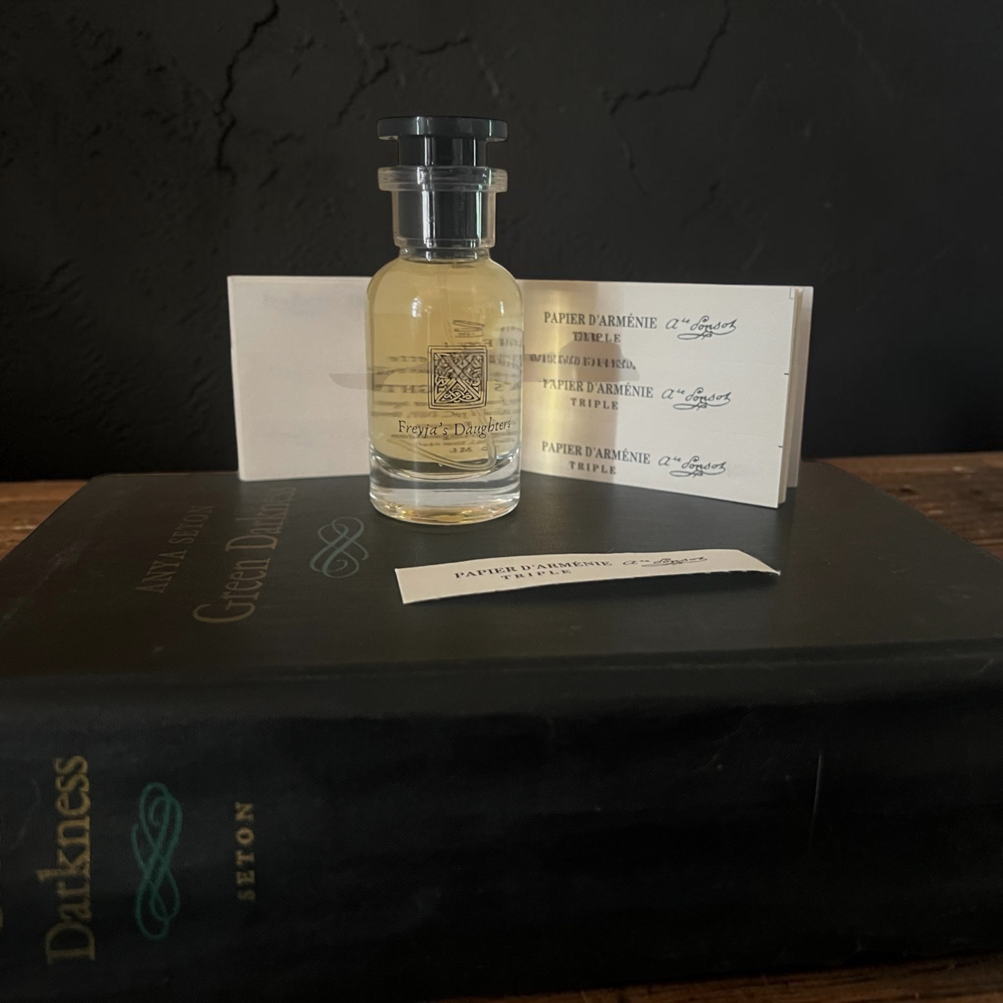 Nocturne 30ml Eau de Parfum, Victorian Gothic Collection: Midnight Garden